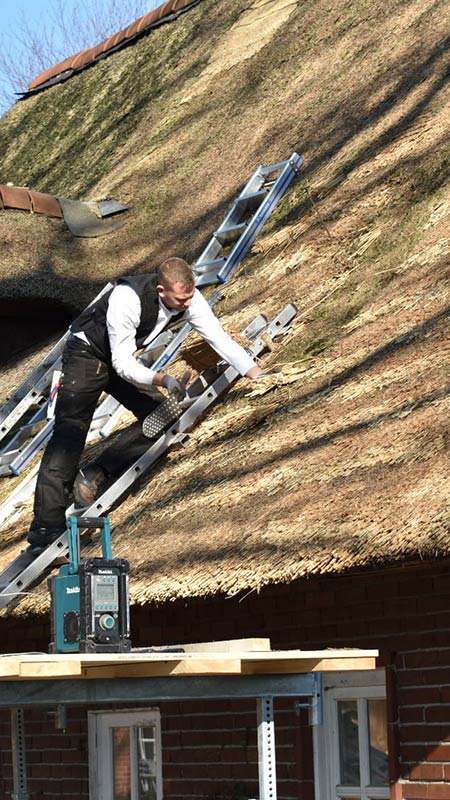 Reetdach-Arbeiten, Reetdachdeckerei David Heidenstedt Schneverdingen